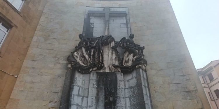 Memoria Democrática rechaza aguardar al dictamen judicial: el ‘Héroes del Simancas’ «tiene que retirarse»