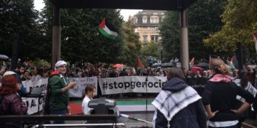 Gijón no se olvida de Palestina: cientos de personas salen a la calle para exigir el fin de la opresión israelí
