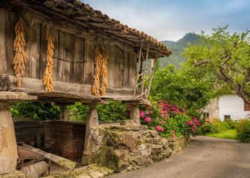 Asturias reparte 400.000 euros para salvar hórreos y paneras: las ayudas llegarán a 102 construcciones de 41 concejos