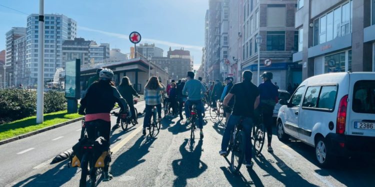 Gijón quiere cambiar las reglas del juego en sus calles: llega una semana para repensar la movilidad