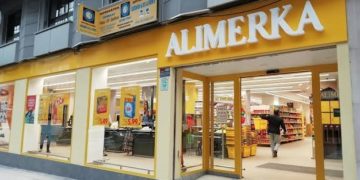 UGT llama a apoyar las movilizaciones de la plantilla de Alimerka este viernes en Gijón