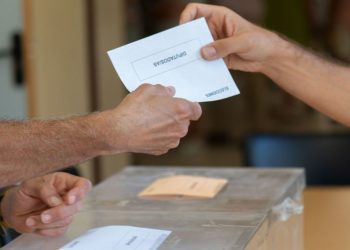 Falange, Frente Obrero, PCTE o PUM+J: las otras candidaturas de las elecciones