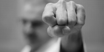Cursos de defensa personal para trabajadores ante el aumento de las agresiones laborales en Asturias